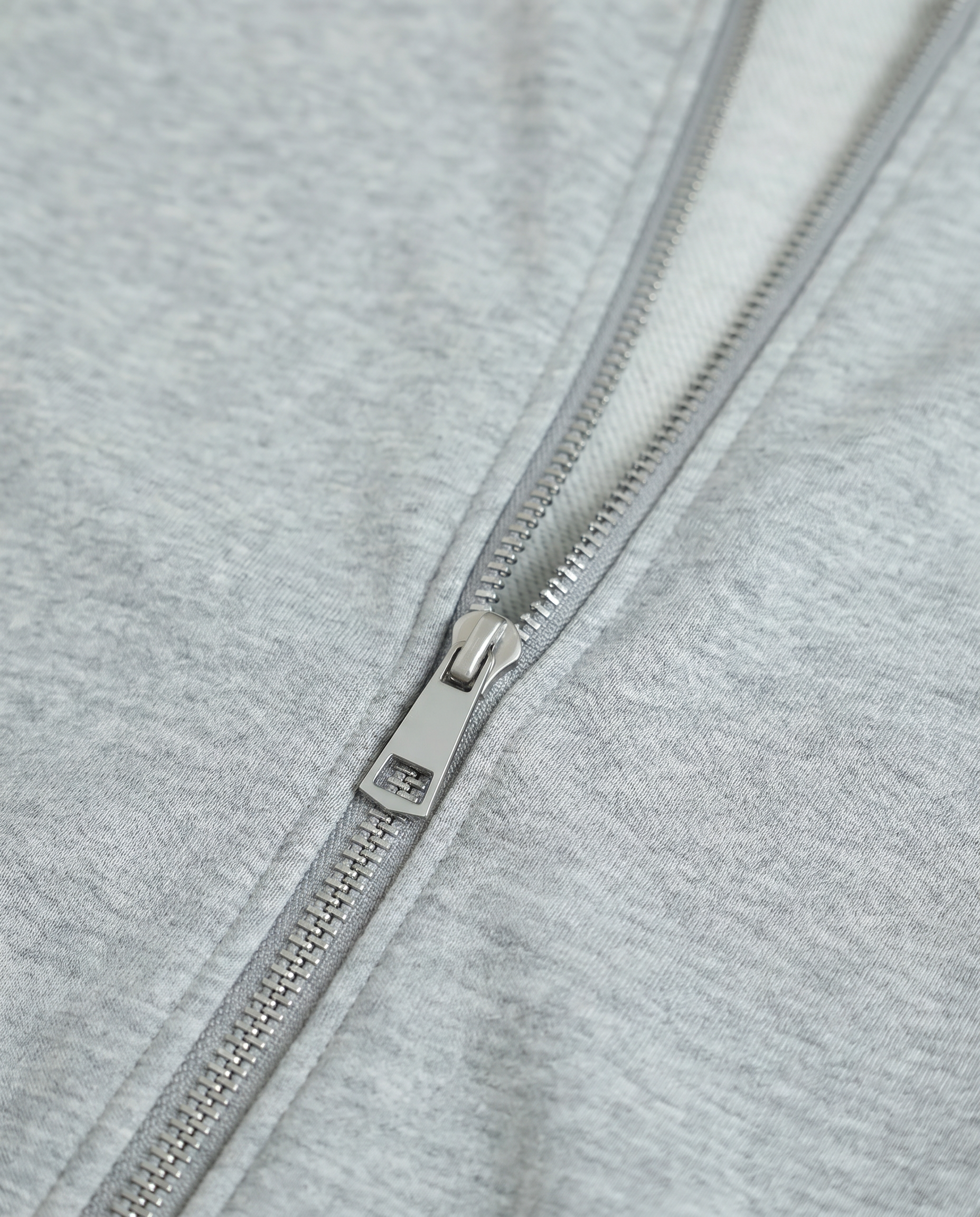 Collar Zip